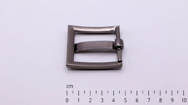 Buckle 1057 with CM ruler